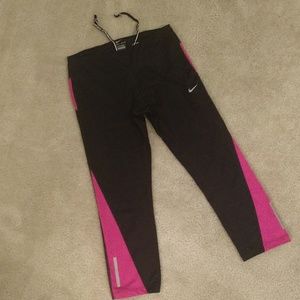 Nike capris